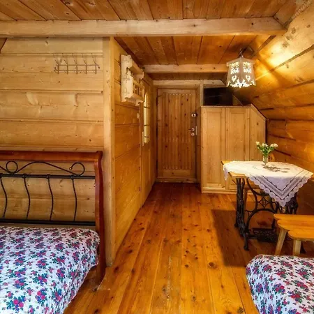 Bed & Breakfast Figusowka Pod Nosalem 3*