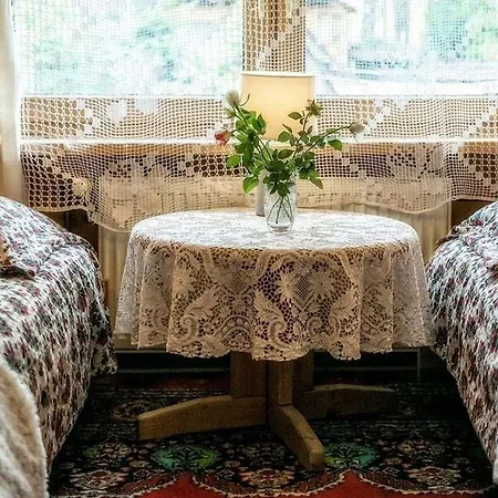 Bed & Breakfast Figusowka Pod Nosalem 3*