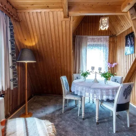Bed & Breakfast Figusowka Pod Nosalem