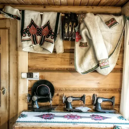 Figusowka Pod Nosalem 住宿加早餐酒店 3*